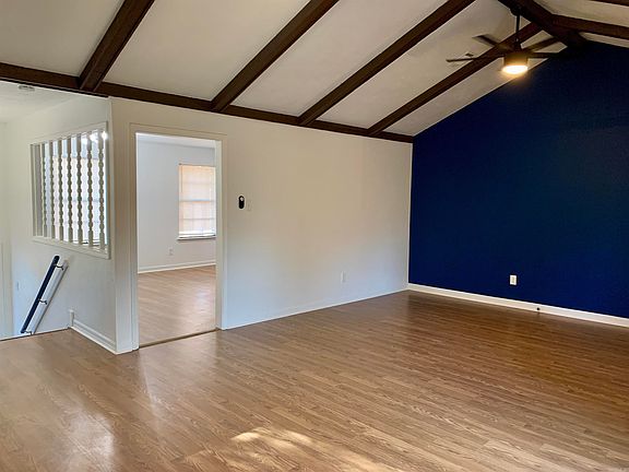 4th image of 5908 Glenhaven Pl