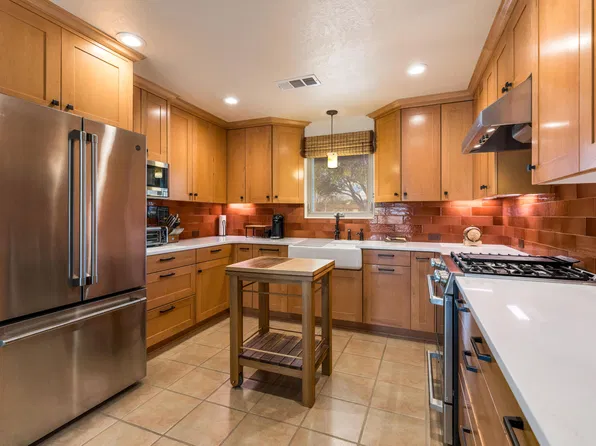 63A Camino De Las Huertas, Placitas, NM 87043