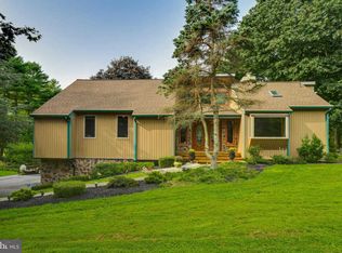 700 Autumn View Dr, West Chester, PA 19380