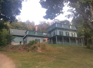 50 High St, Dexter, ME 04930