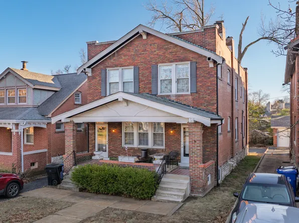 7106 Forsyth Blvd, Saint Louis, MO 63105