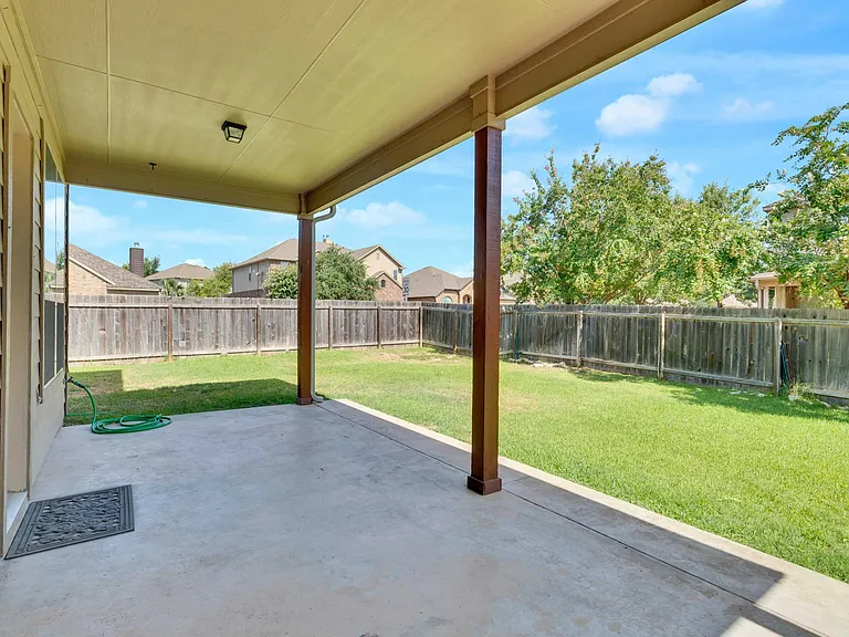 2500 Speidel Dr — Photo 13