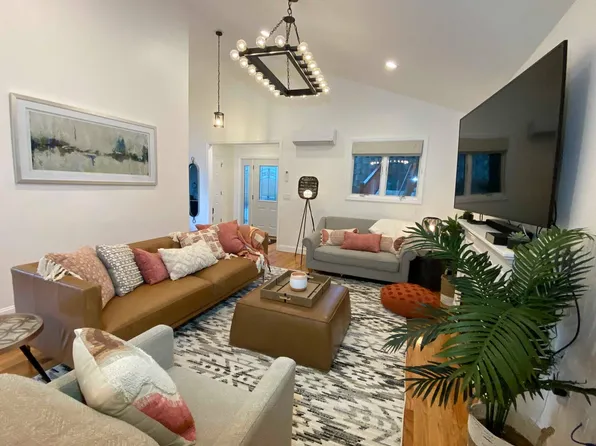 (undisclosed Address), Stockholm, NJ 07460