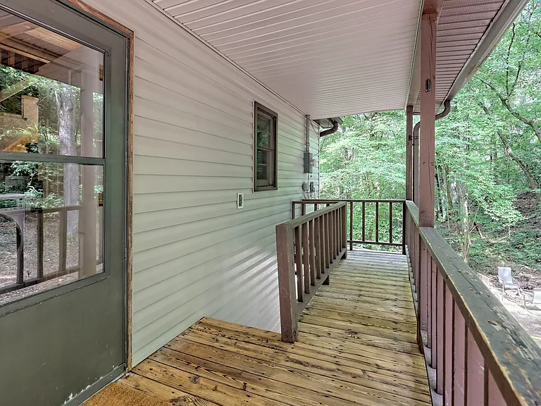 492 Sims Way — Photo 35