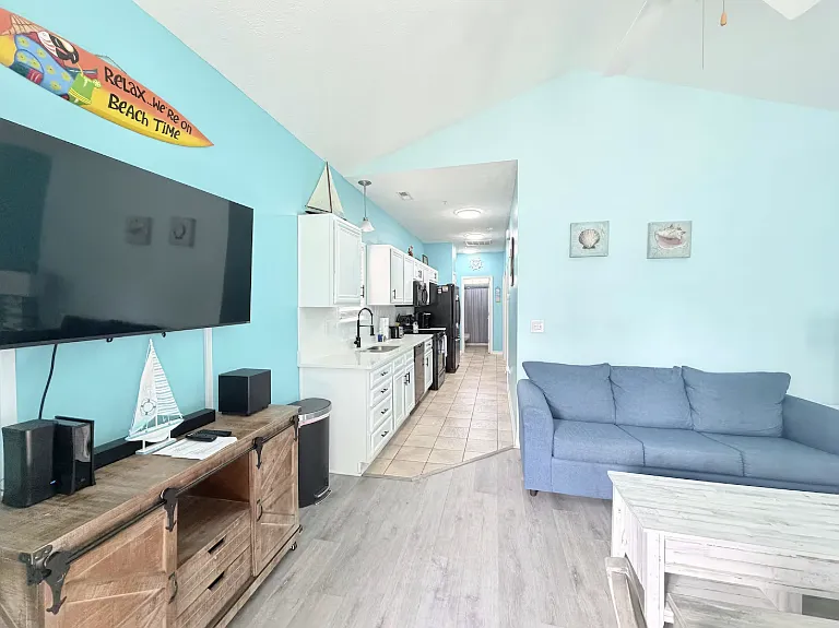 1900 Cassandra Ln #11 — Photo 16