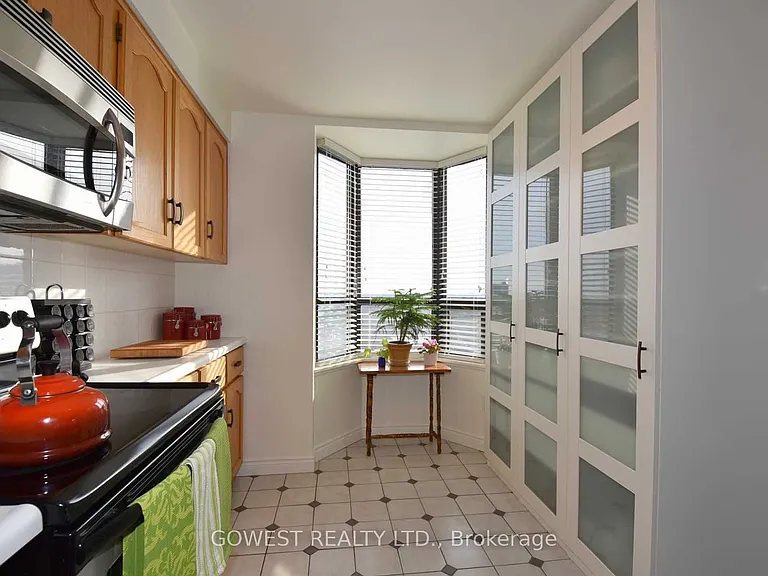 432 Main St E #1104 — Photo 4
