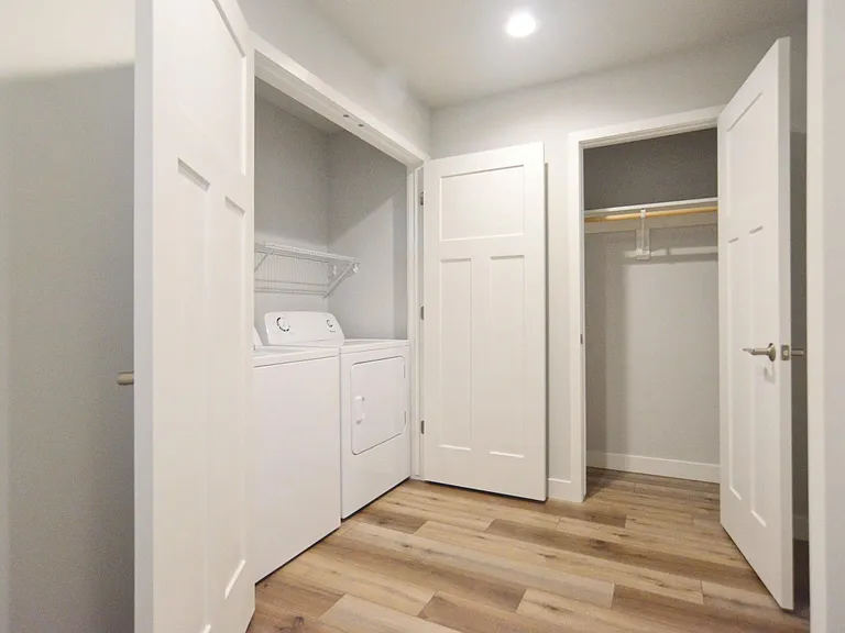 2833 Endive Dr #2 — Photo 8