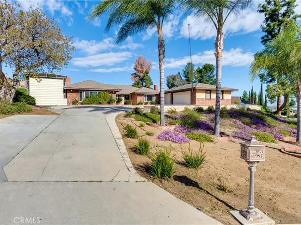 15645 Saddleback Rd, Riverside, CA 92506