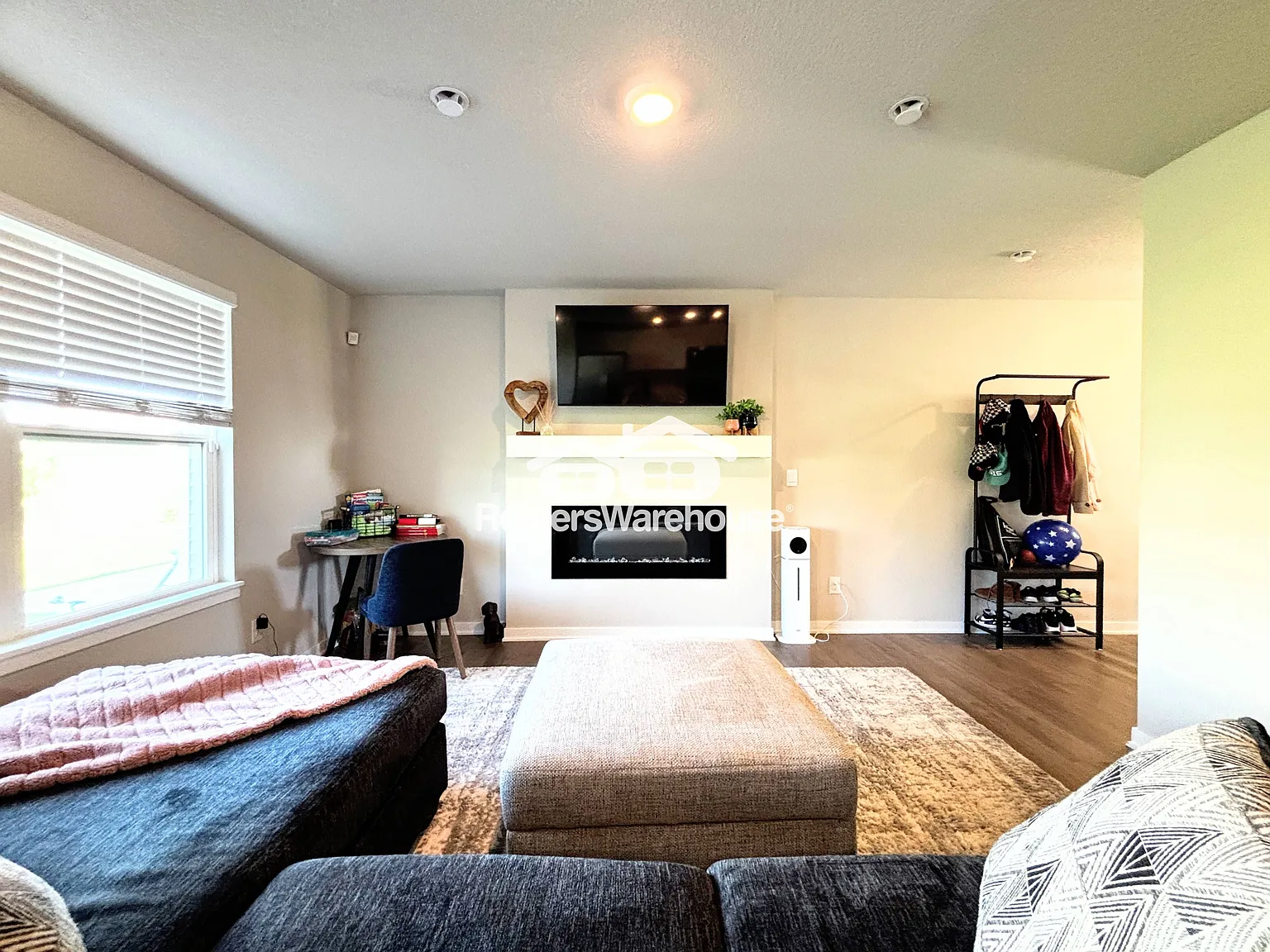Beautiful 3 bedroom Townhome for Rent — Photo 4