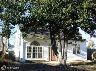 111 2nd St, Colonial Beach, VA 22443