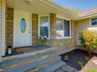 8628 Anderson Ave, Marshall, VA 20115