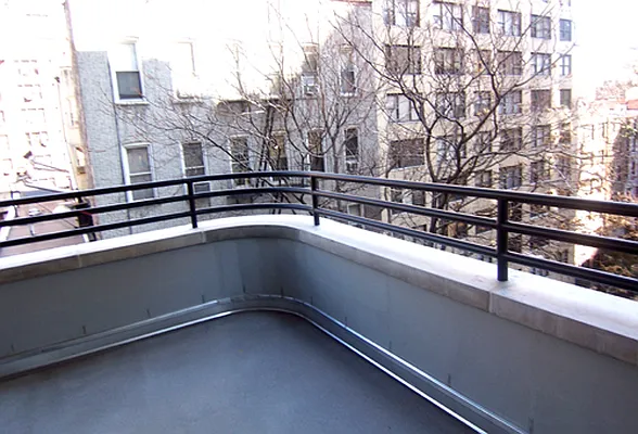Rented by Fox Residential Group | media 15