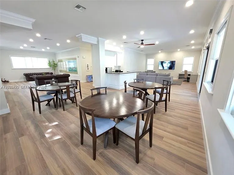 2600 S University Dr #229 — Photo 10