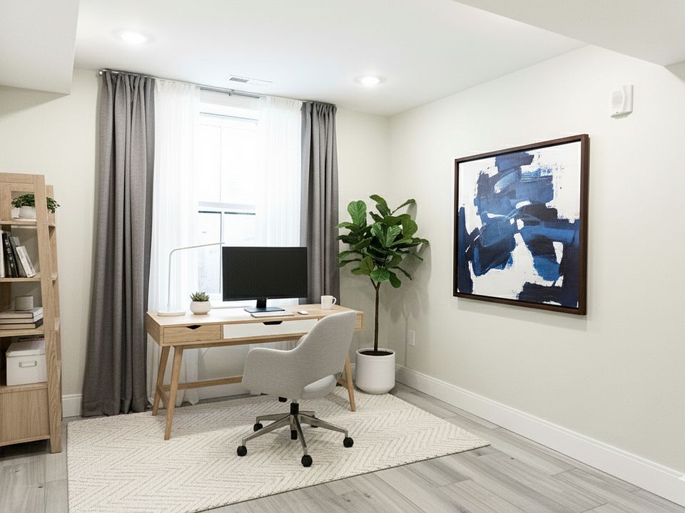1st image of 79 Linden St #11