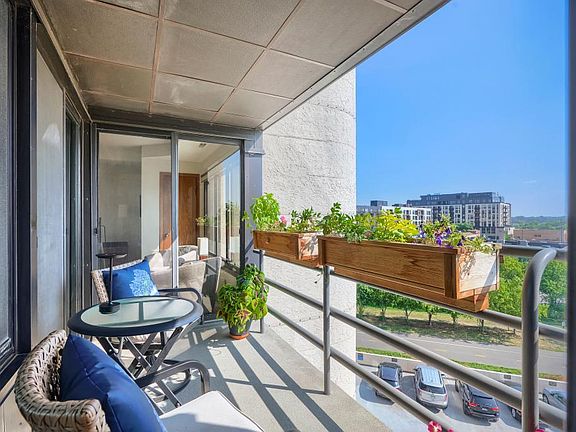 2nd image of 3145 Dean Ct APT 505