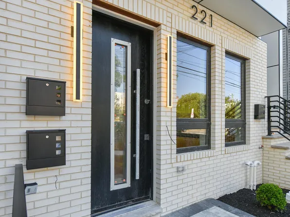 221 Columbia Avenue image 1 of 32