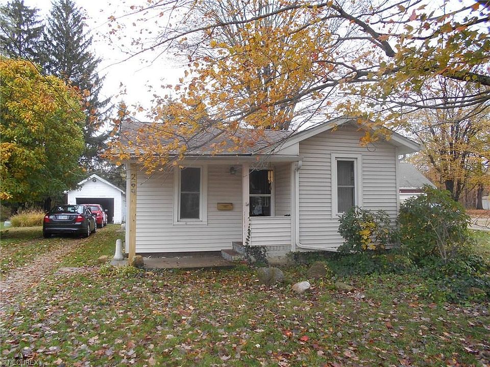 1st image of 269 Lockwood St