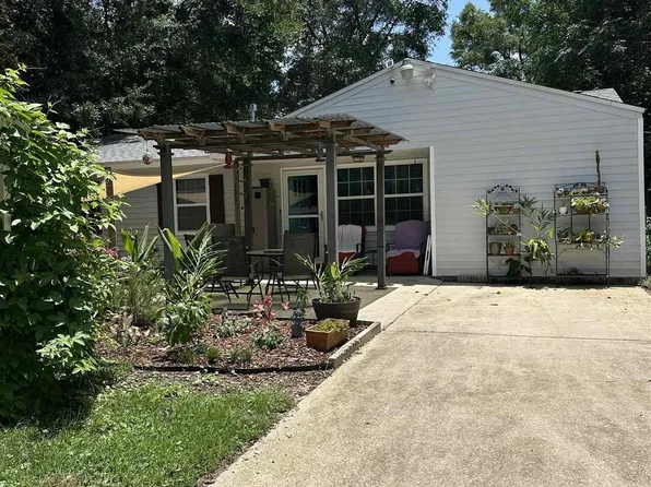 4679 Oakland Dr, Pensacola, FL 32526