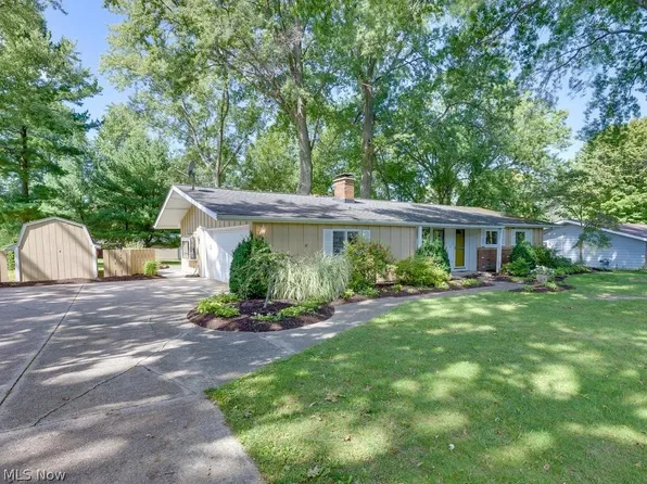 7494 King Memorial Rd, Mentor, OH 44060
