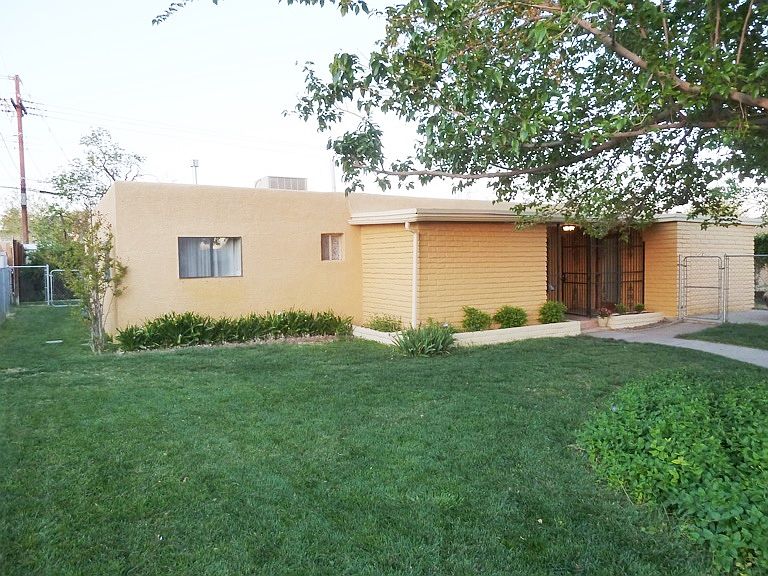 1st image of 1003 Lees Dr