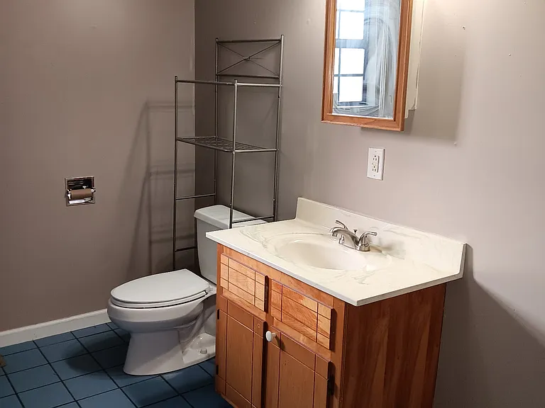 2560 Celtic Dr — Photo 4