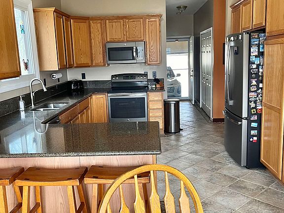 3rd image of 8502 S Vernon Rd