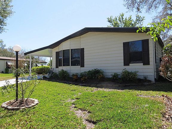 3rd image of 8 Falls Way Dr