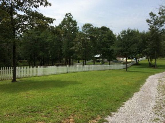 2nd image of 37717 State Highway 225