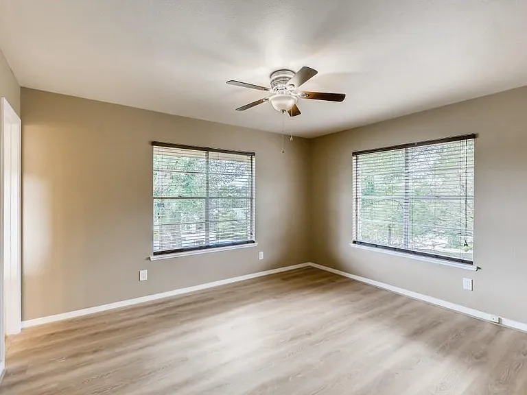 715 Vanguard St — Photo 18
