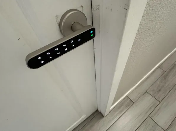 3936 W Nancy Ln Room 2, Phoenix, AZ 85041