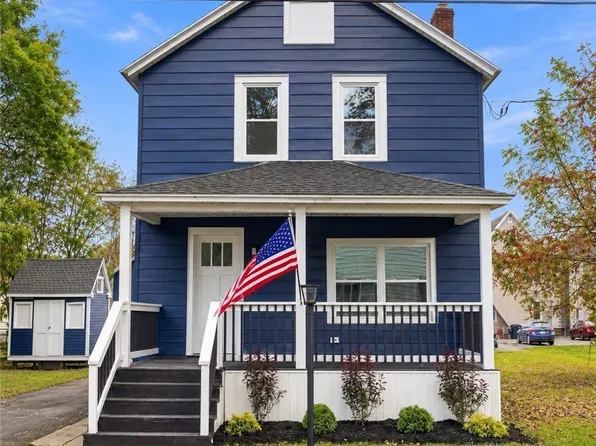 16 Warren St, Batavia, NY 14020