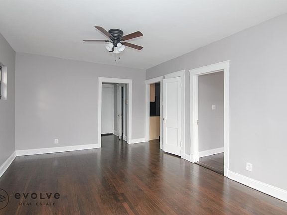 2nd image of 3600 W Sunnyside Ave #36061