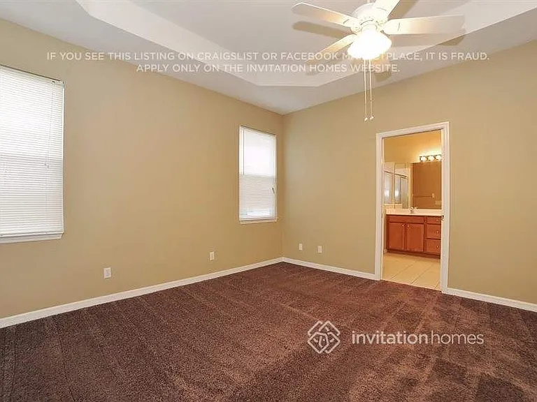 5015 Lakehurst Ct — Photo 15