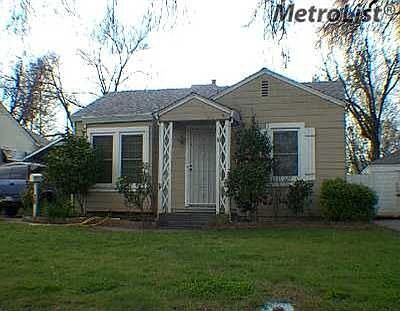 2nd image of 1921 Proctor Ave