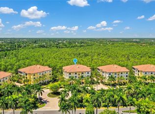 2739 Tiburon Blvd E APT 102, Naples, FL 34109