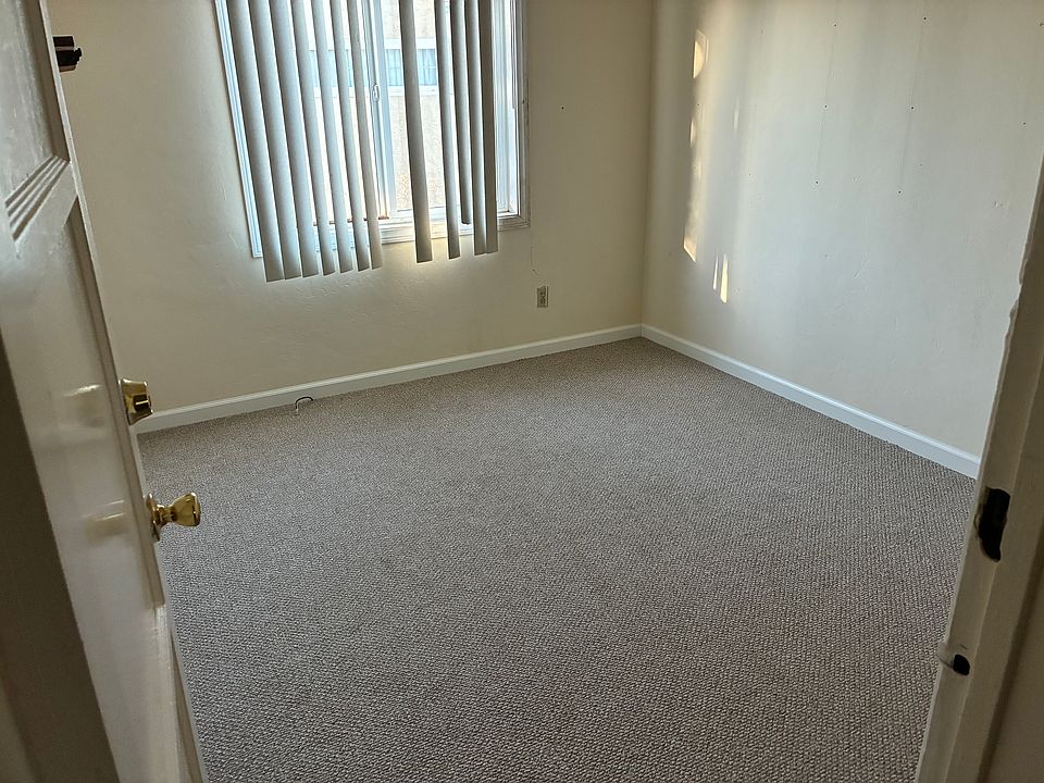 2nd image of 3116 55th St