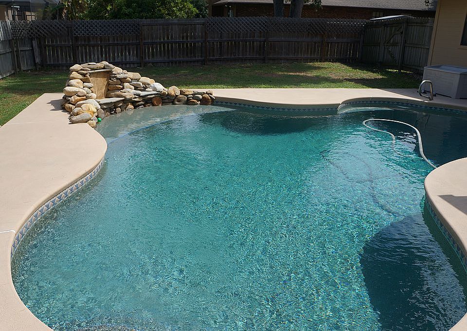 9 foot deep salt water pool