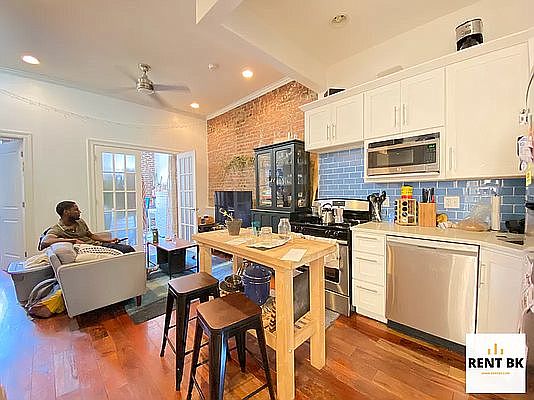 1st image of 189 Rogers Ave #3D