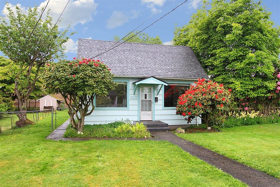 1st image of 322 Pine Ave