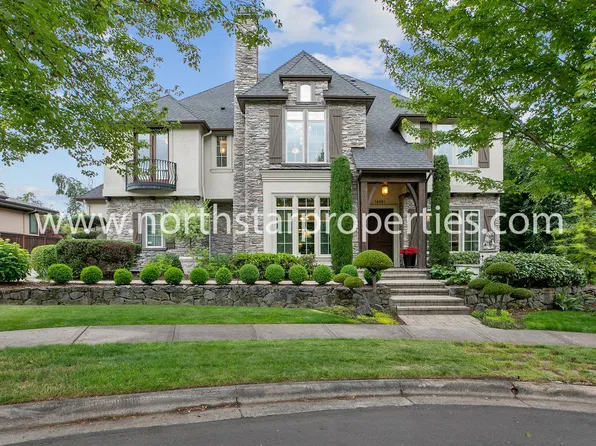 14051 SW 155th Ter, Tigard, OR 97224