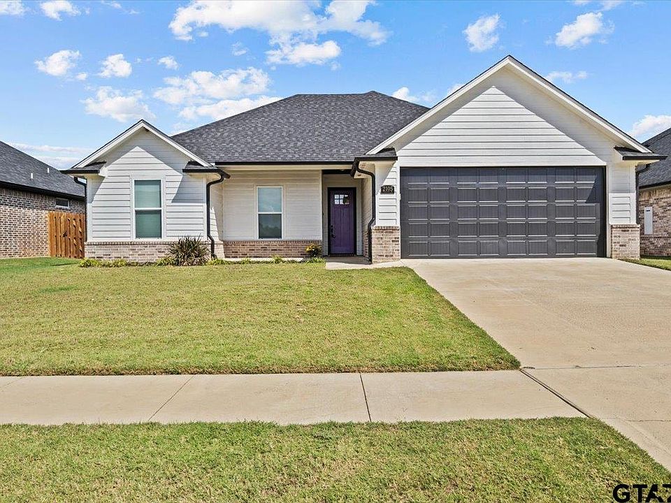 1st image of 2105 Stephanie Dr