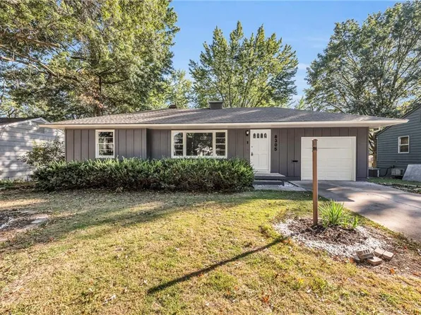 8305 E 106th Ter, Kansas City, MO 64134
