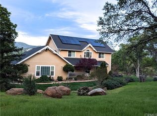 3160 Blue Oak Dr, Catheys Valley, CA