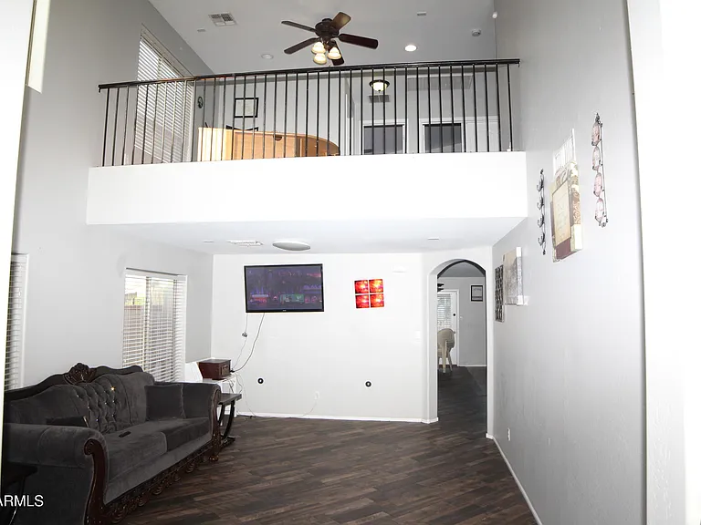 38103 N Bonnie Ln — Photo 8