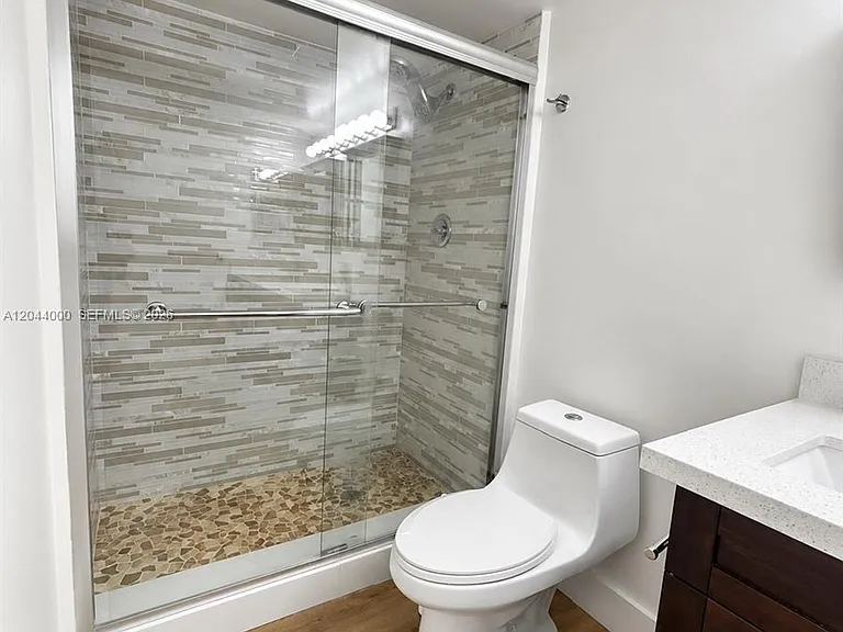 3300 NE 191st St #211 — Photo 13