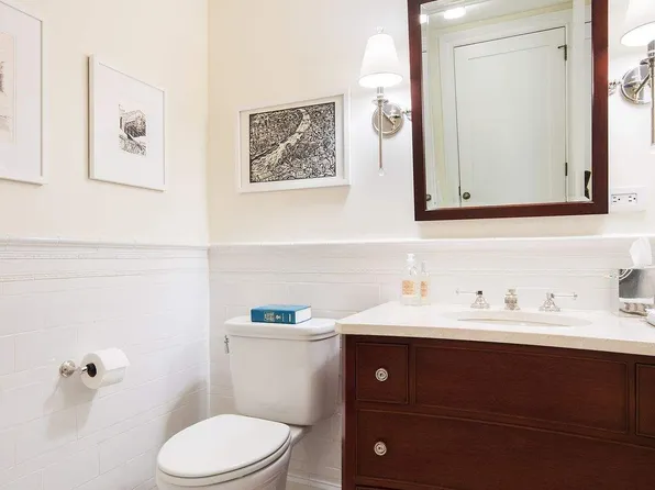 36 Gramercy Park East image 9 of 17