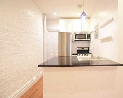 Rented by Triplemint | media 15