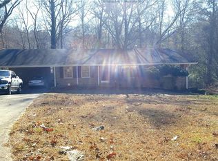 5515 Richland Dr, Douglasville, GA 30135
