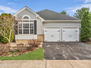 28 Florence Drive, Manchester, NJ 08759
