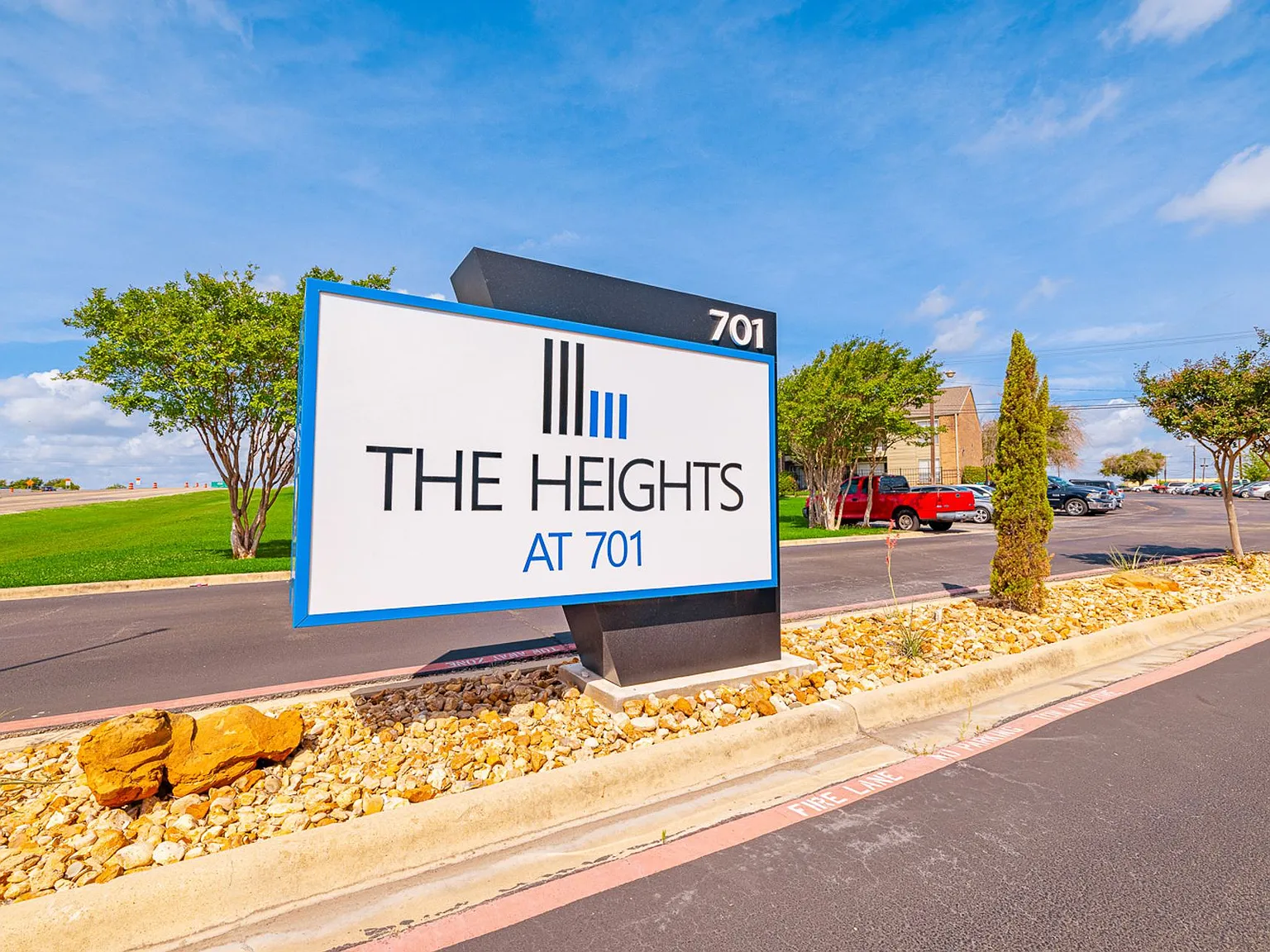 The Heights at 701 — Photo 1